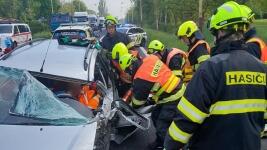 hehoda čl FwOhpsYXgAIEBaZ